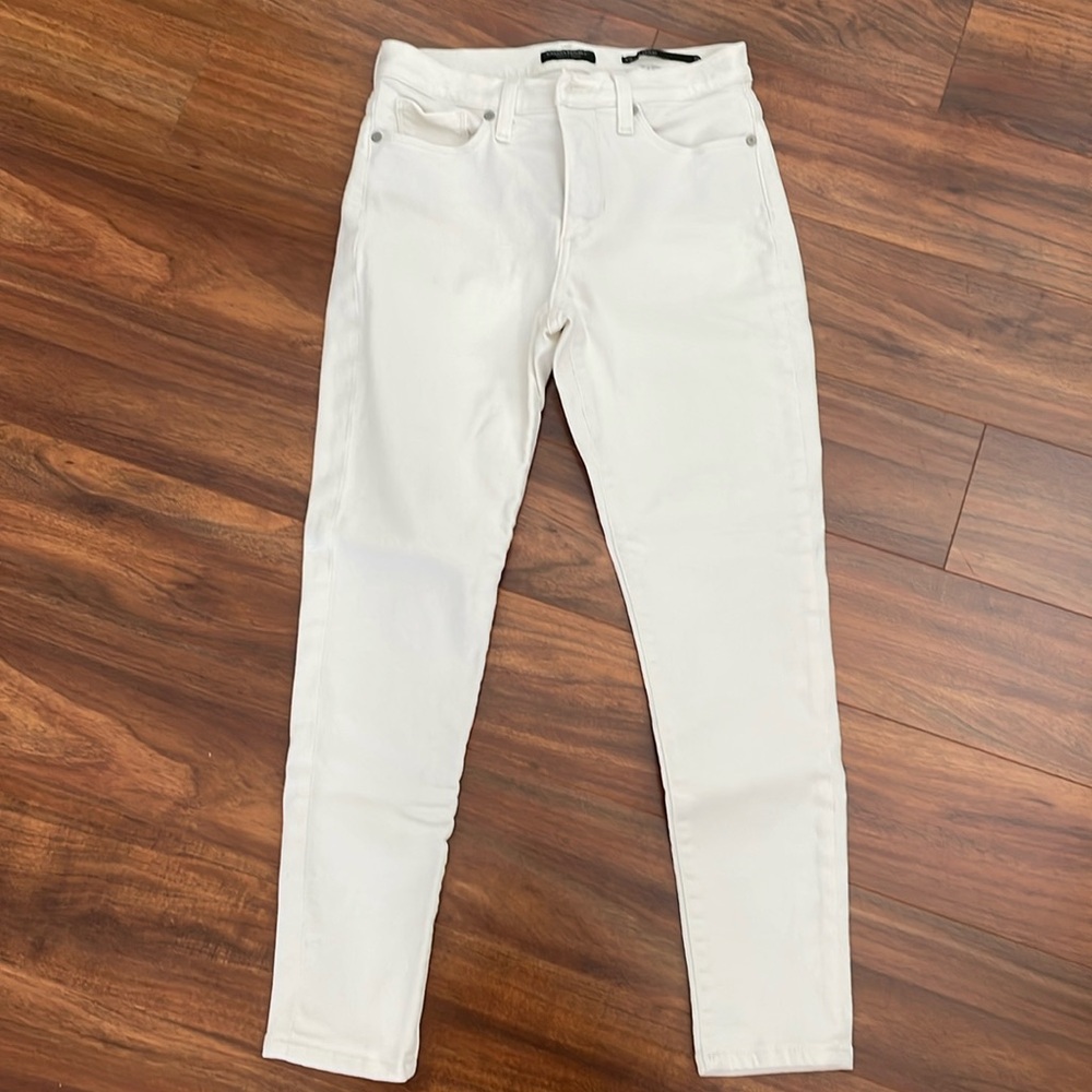 Women’s jeans